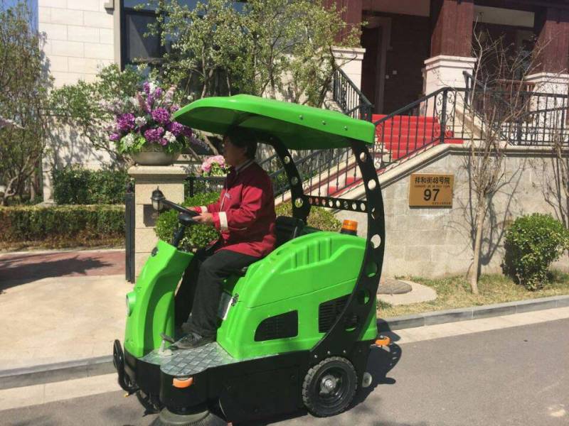 小區(qū)保潔 小區(qū)保潔